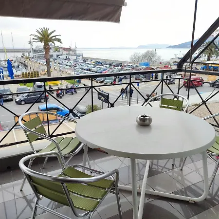 Virgo Seaside House * Kavala
